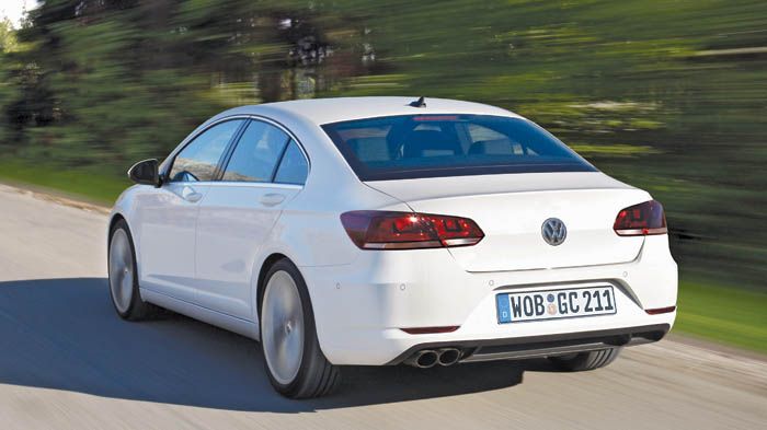 Από πλευράς κινητήρων, το νέο VW Golf CC θα λάβει την ίδια γκάμα κινητήρων TSI και TDI με αυτές που γνωρίζουμε από το νέο VW Golf. (κατασκοπευτική φωτ